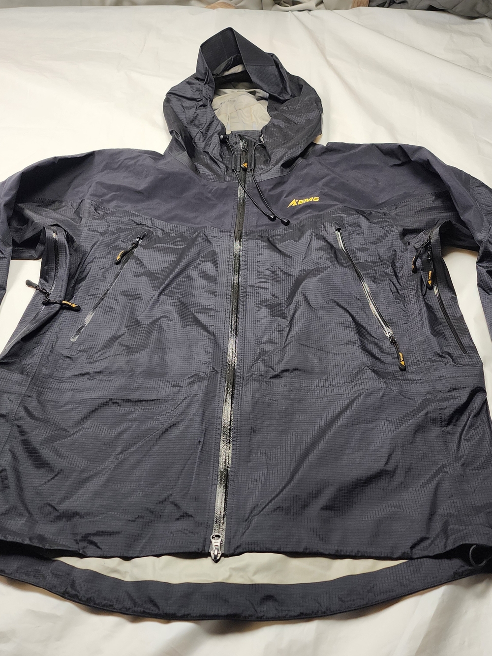 EMS GORE-TEX XCR Men's Hooded Rain Shell Jacket Black Size Xlarge
